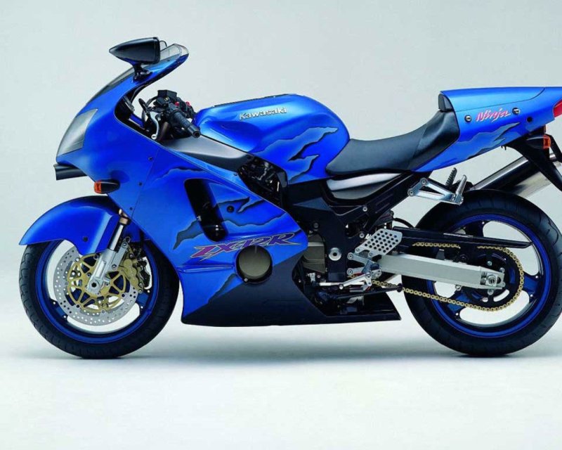 Мотоцикл Кавасаки zx12r