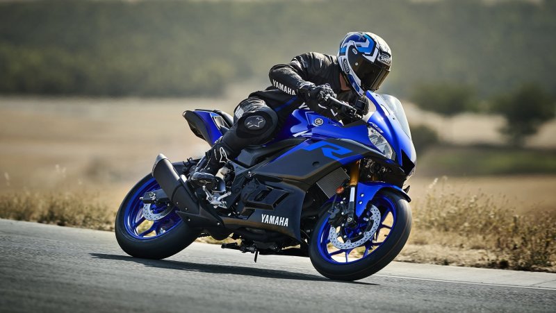 Мотоцикл Yamaha r3