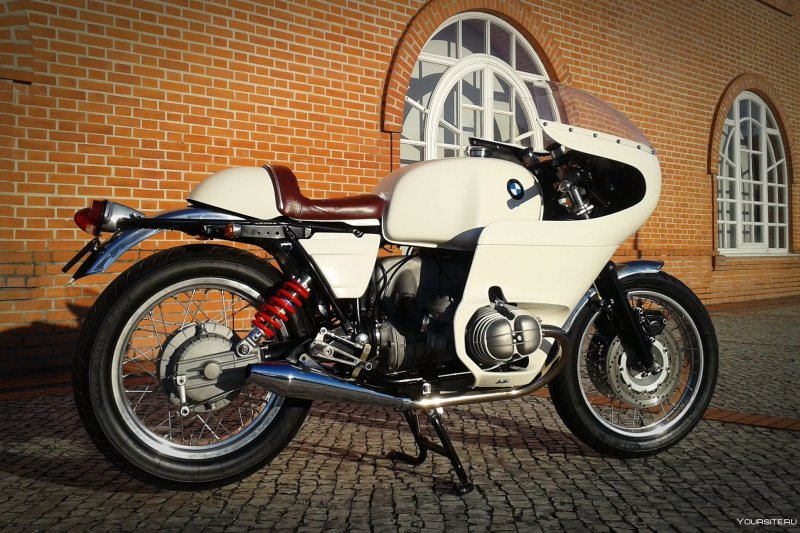 Мотоцикл BMW r100 Custom