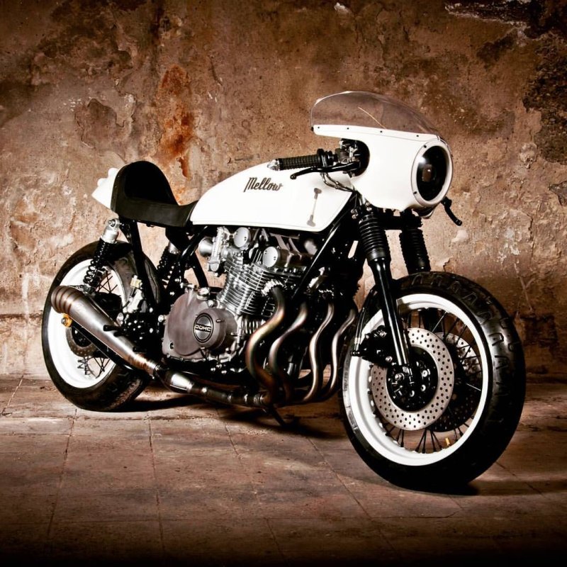 Suzuki GS 1000 Cafe Racer