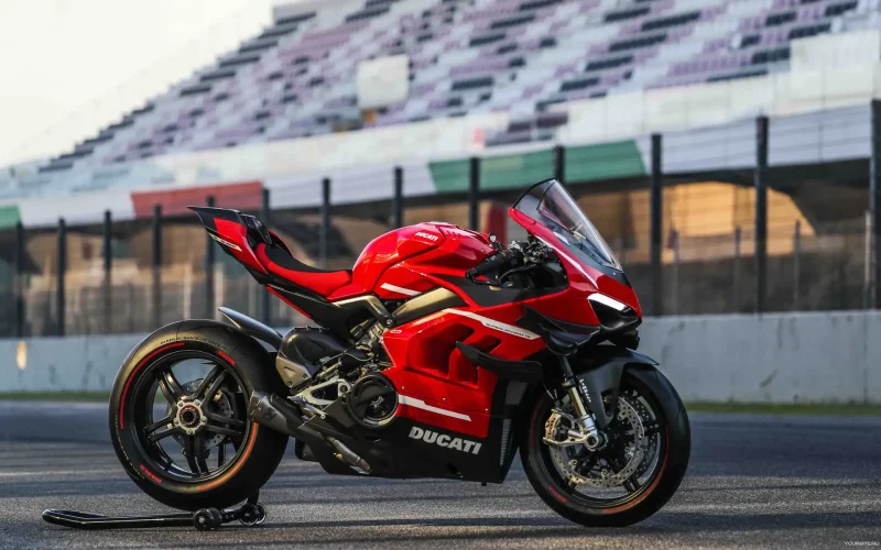 Ducati 848