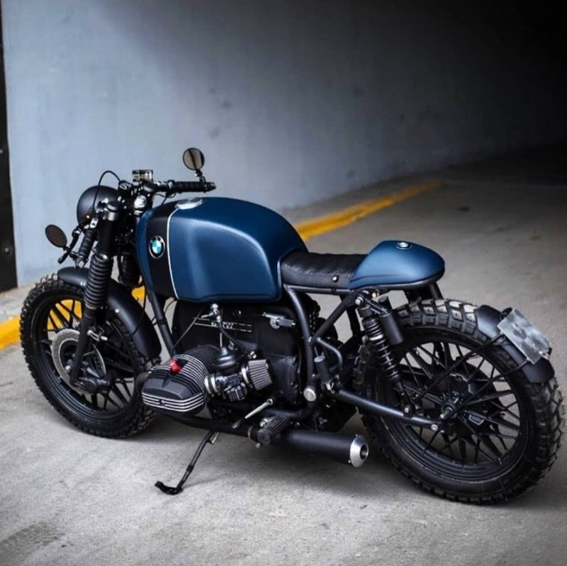 BMW r100 Cafe Racer с обтекателем