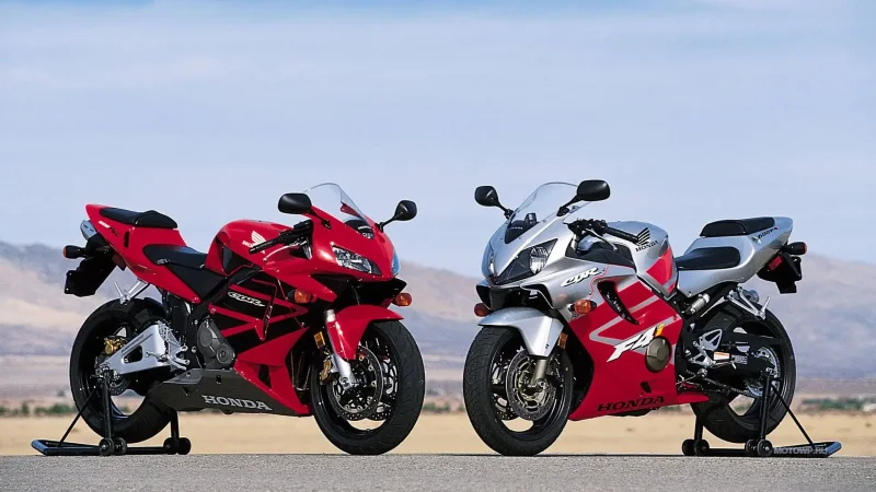 Мотоцикл Honda CBR 600