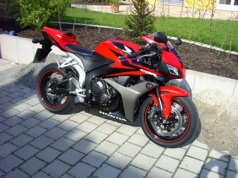 Хонда СБР 600rr