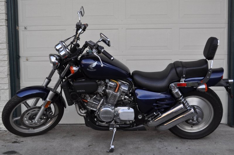 Honda super Magna 750