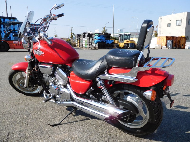 Honda Magna 750
