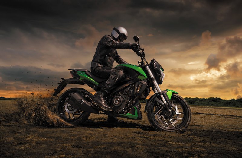 Мотоцикл Bajaj Pulsar 200 NS