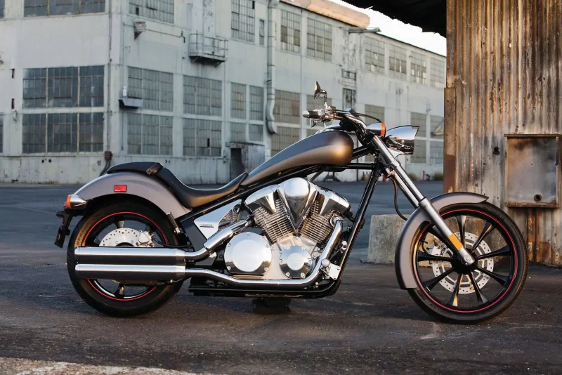 Чоппер Honda Fury