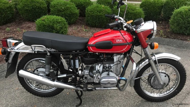 Урал Соло 650
