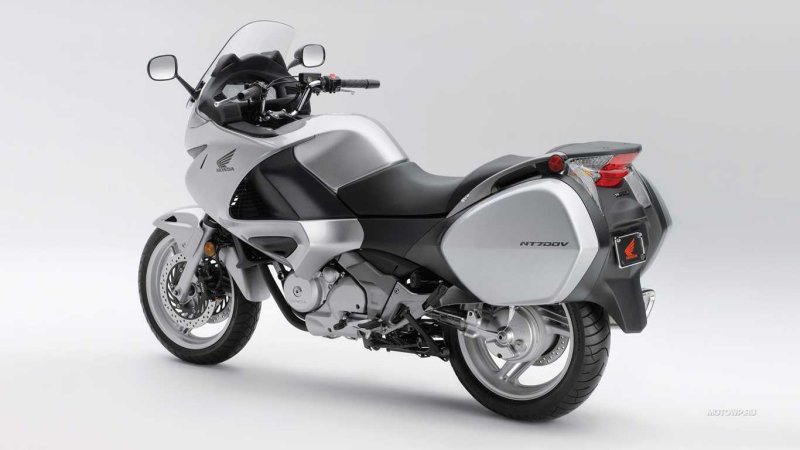 Хонда nt700v Deauville