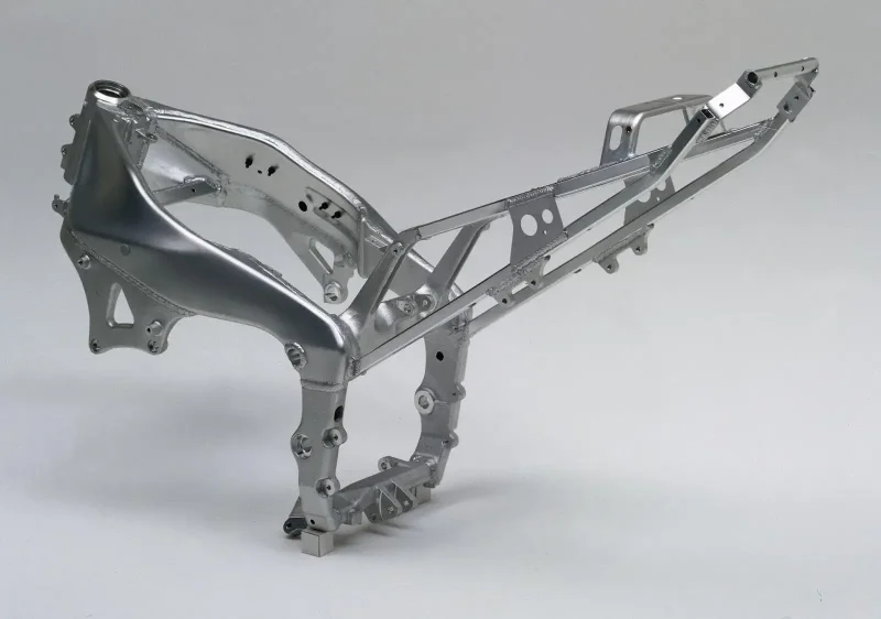 Рама мотоцикла Yamaha r1