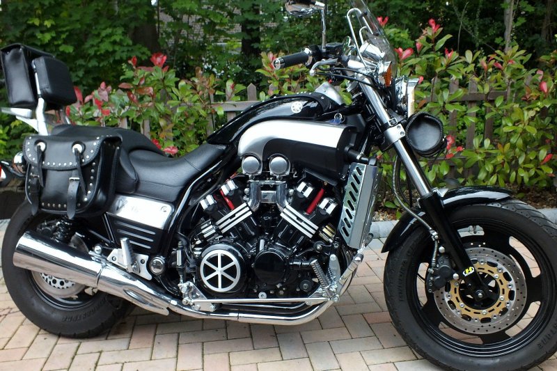Yamaha Vmax 1200