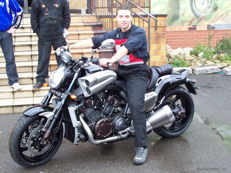 Yamaha Vmax 1700 2009 Генератор