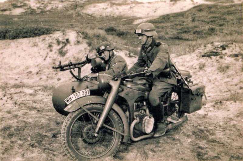 BMW r12 Wehrmacht