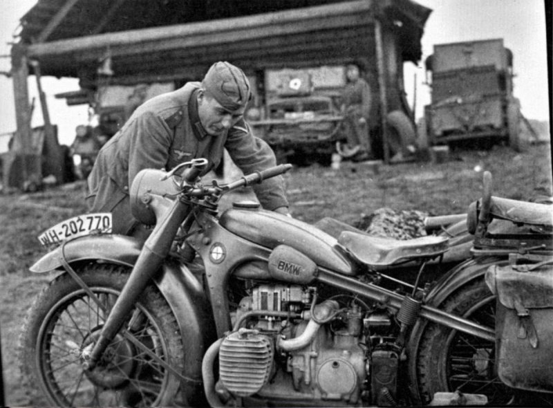 BMW r12 Вермахт