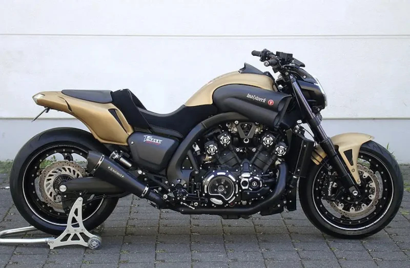 Yamaha v-Max 1600