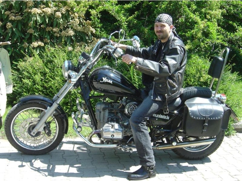 Урал Wolf 750