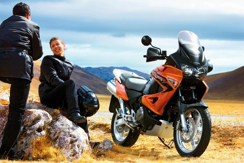 Honda турэндуро 1000