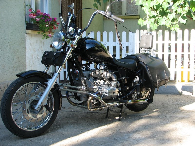 Урал волк 750