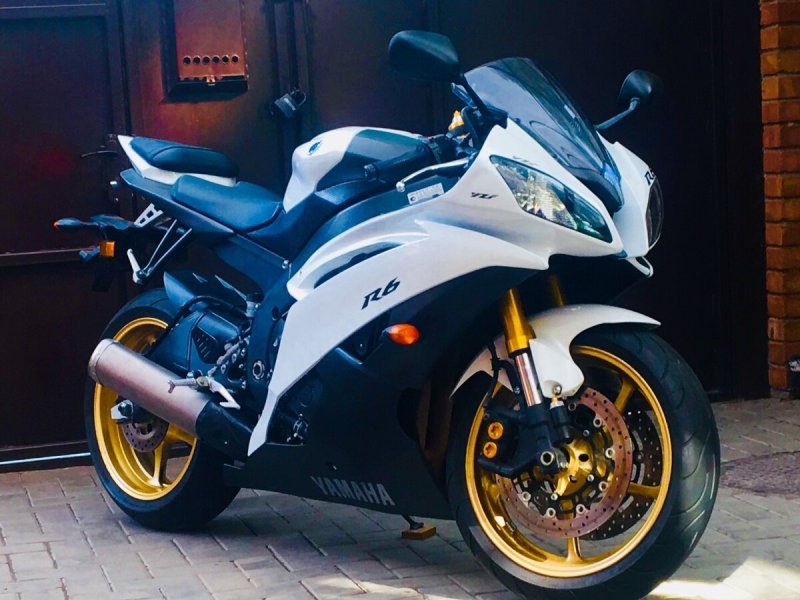 Yamaha YZF-r6
