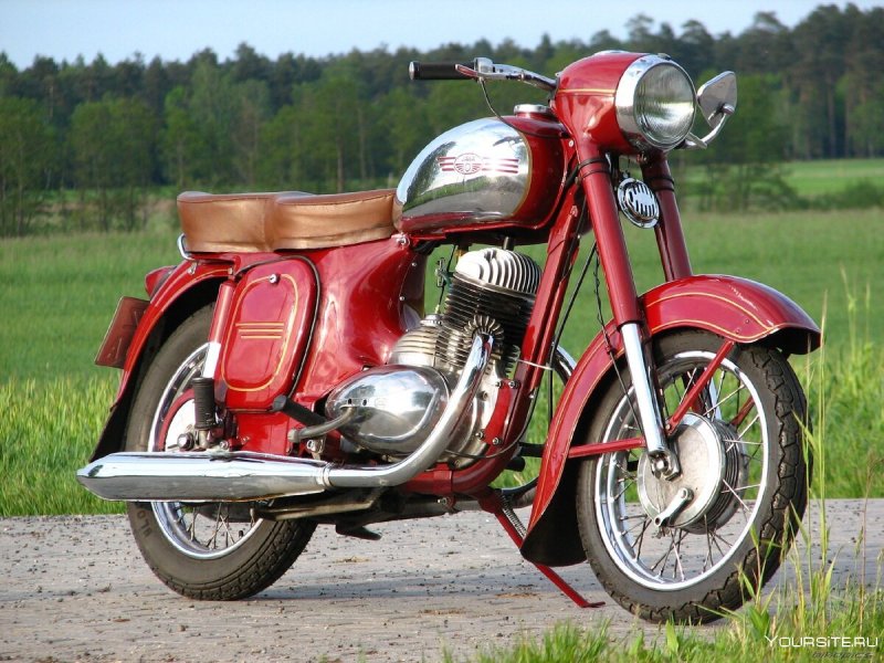 Ява 250