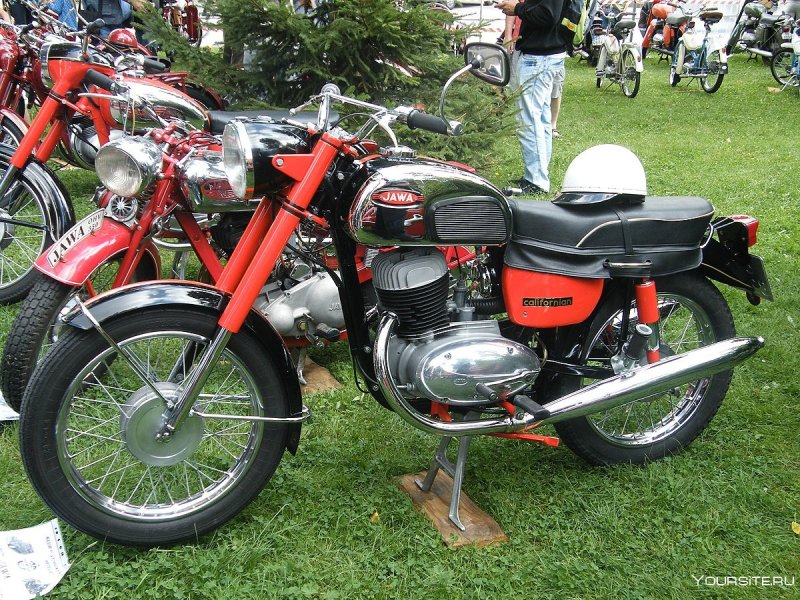 Мотоцикл Jawa 250
