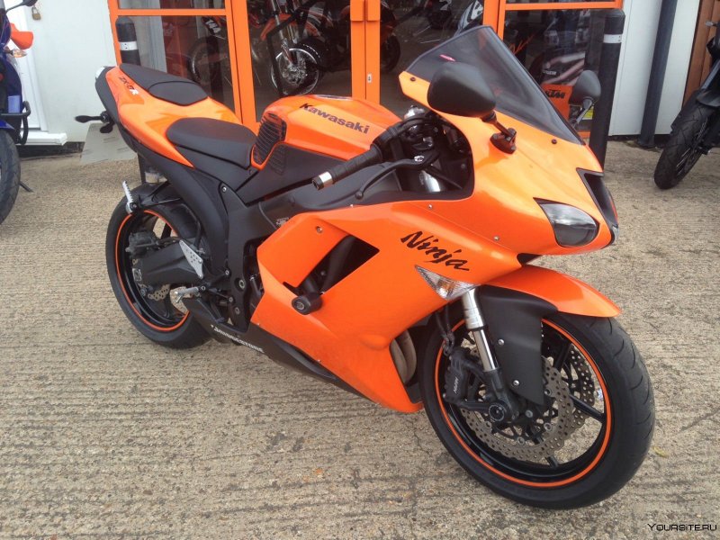 KTM мотоциклы оранжевый