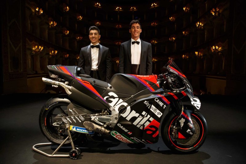 Aprilia 2022