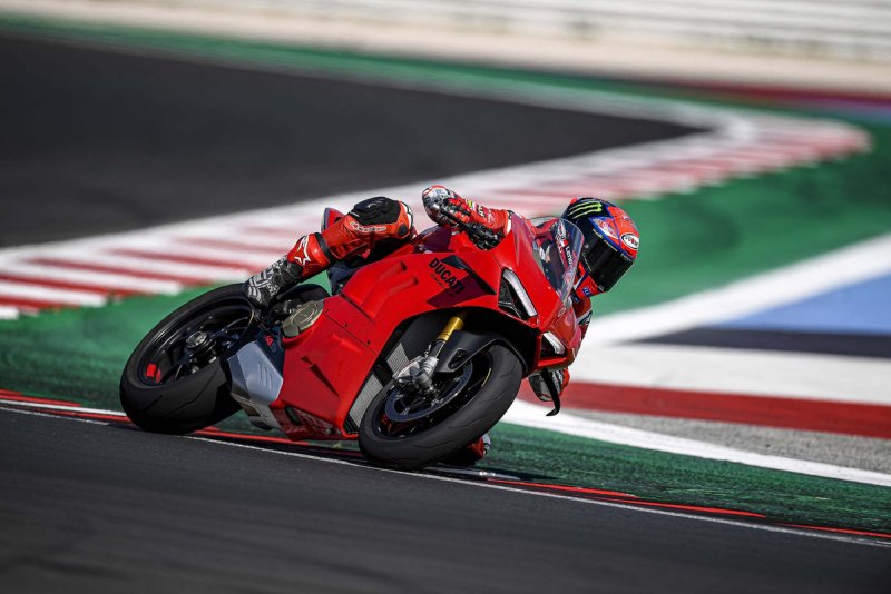Ducati v4s 2022