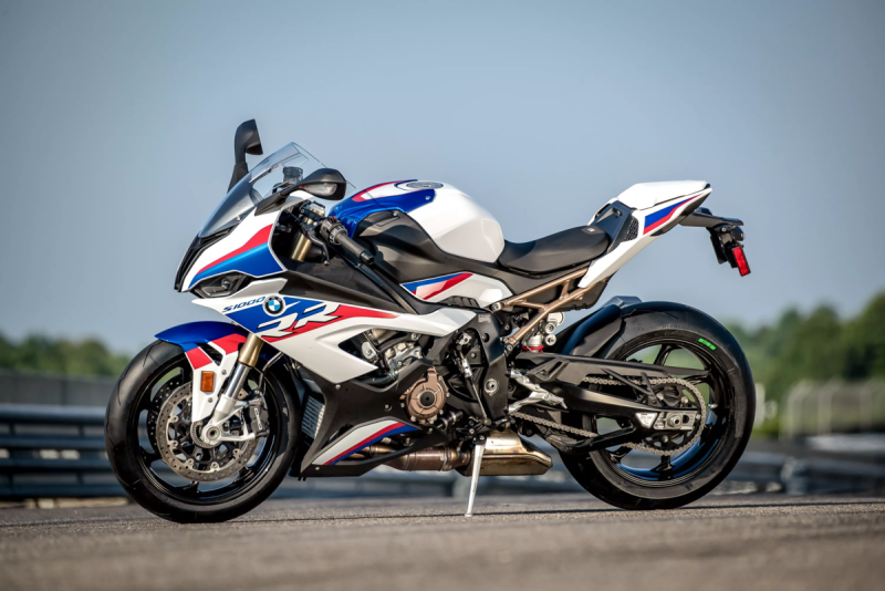 BMW 1000rr спереди