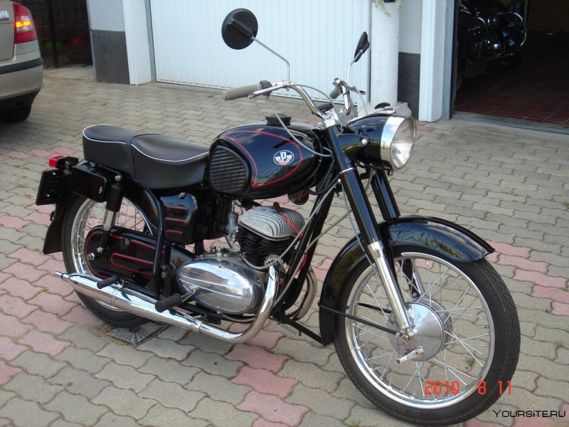 Паннония мотоцикл