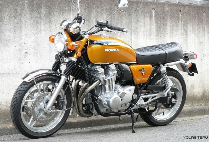 Мотоцикл Yamaha fz8 Black