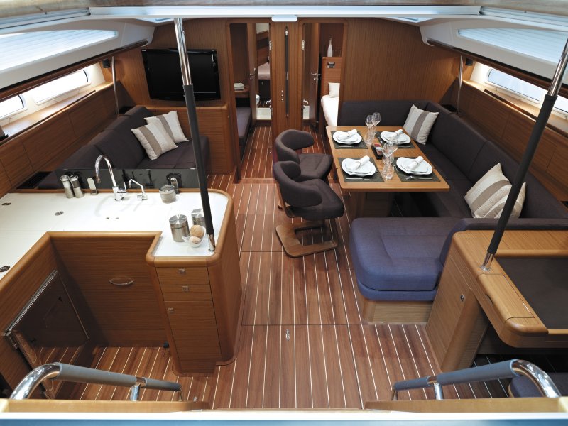 Яхта Sun Odyssey 57