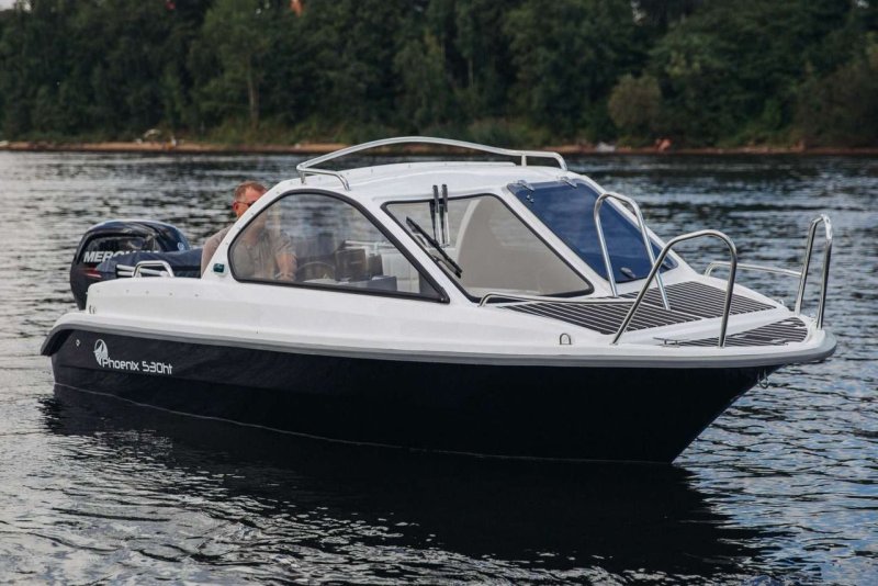 Катер Phoenix 530ht