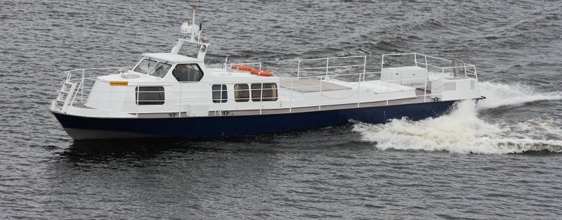 Катер КС-110.2