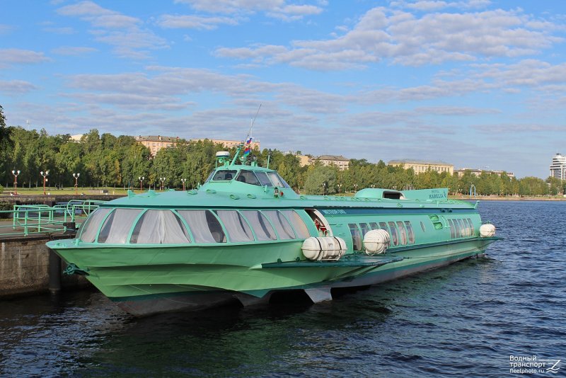 Речной корабль Метеор