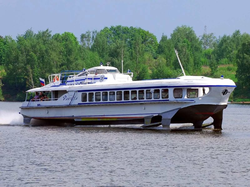 Метеор ракета на подводных крыльях