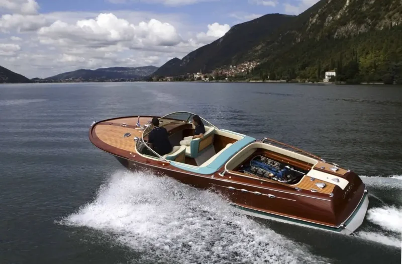 Катер Riva Aquarama