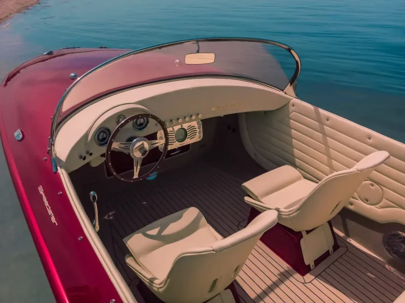 Лодка Hermes Speedster