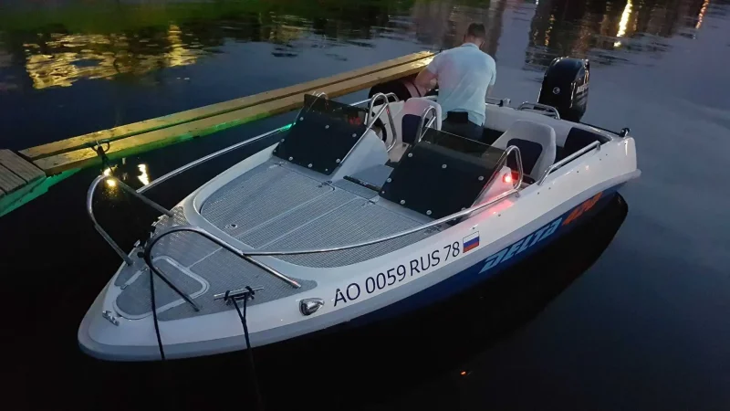Катер Дельта 460