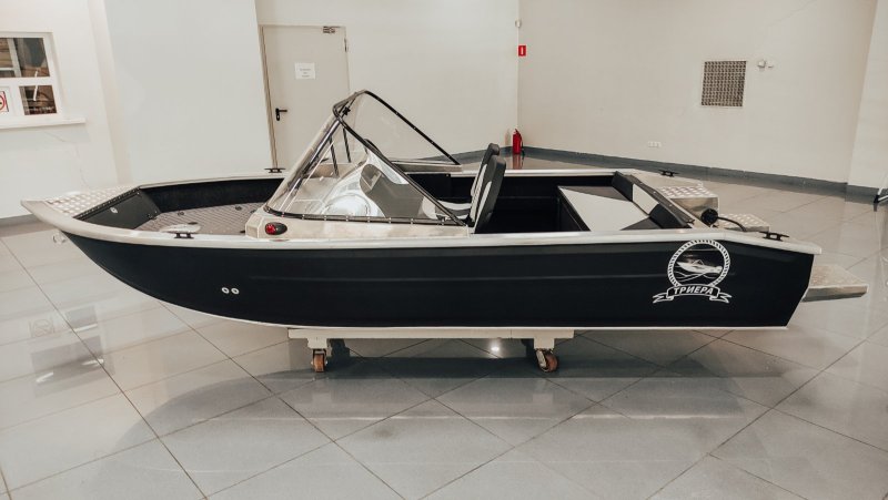Етриера лодка МП 460 характеристики