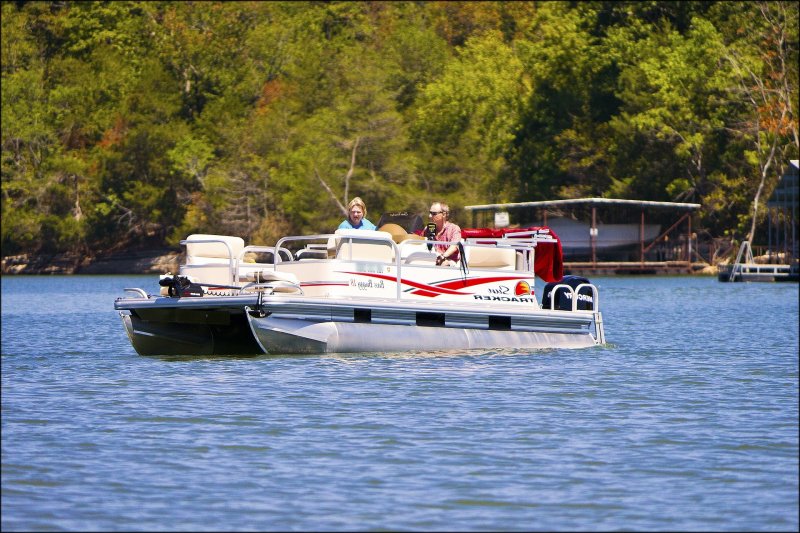 Easy Pontoon Dock Boat