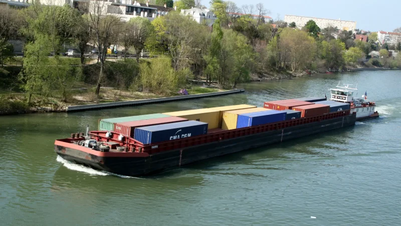 БРП 805 баржа