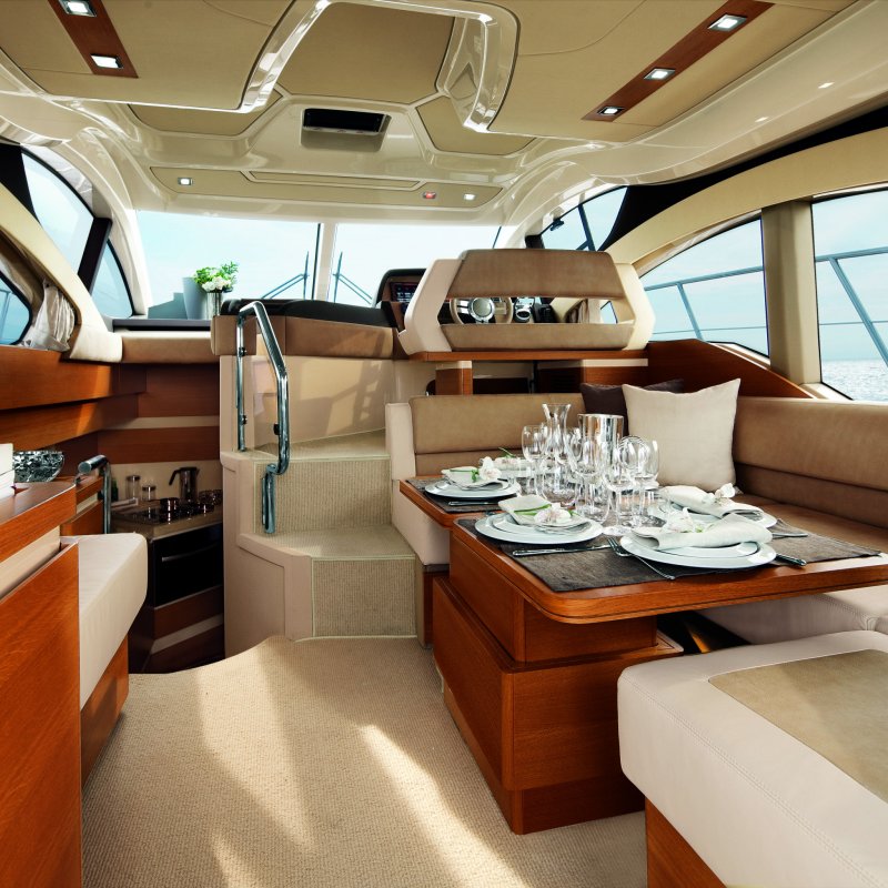 Яхта Azimut 116 салон