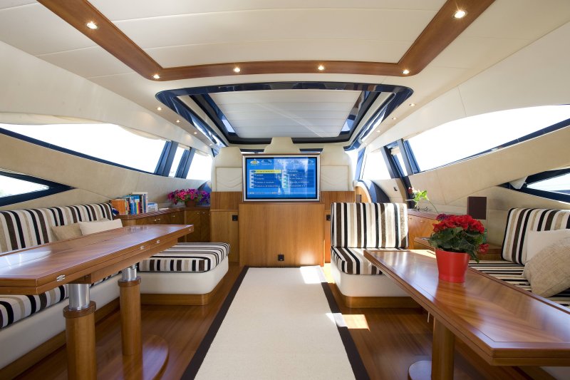 Суперъяхта CRN 125 J'Ade