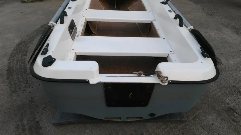 Лодка ПВХ Cayman n330