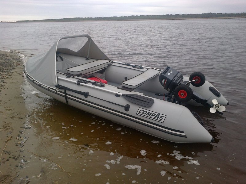 Лодка компас 460