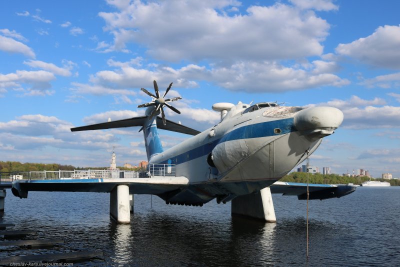Экраноплан Лунь и Орленок