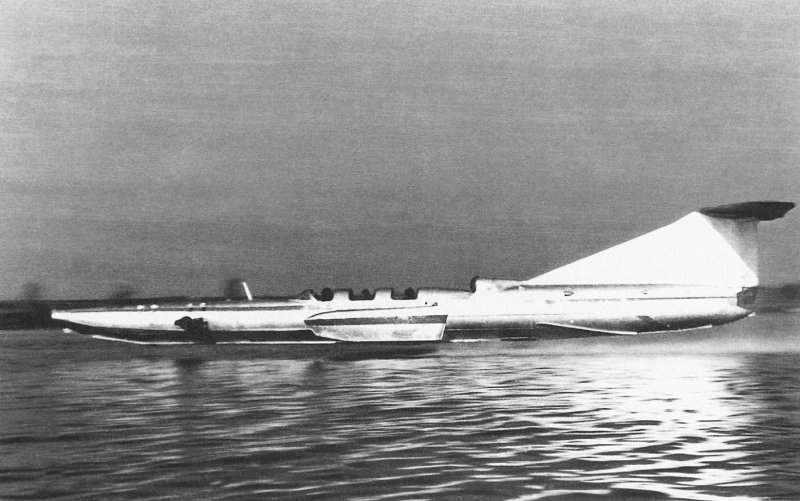 Экраноплан Лунь проекта 903 Каспийский монстр