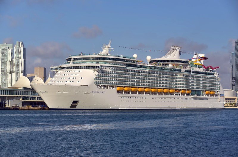 Silver Whisper лайнер в Санкт-Петербурге